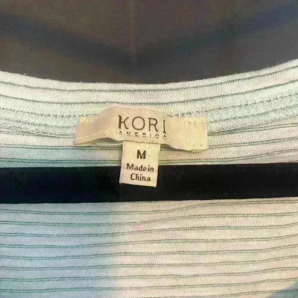 Kori America Women’s teal striped tank top size M - Picture 6 of 12